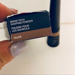 Smashbox Makeup - Smashbox Brow Tech Shaping Powder - Taupe Smashbox Makeup - Smashbox Brow Tech Shaping Powder - Taupe